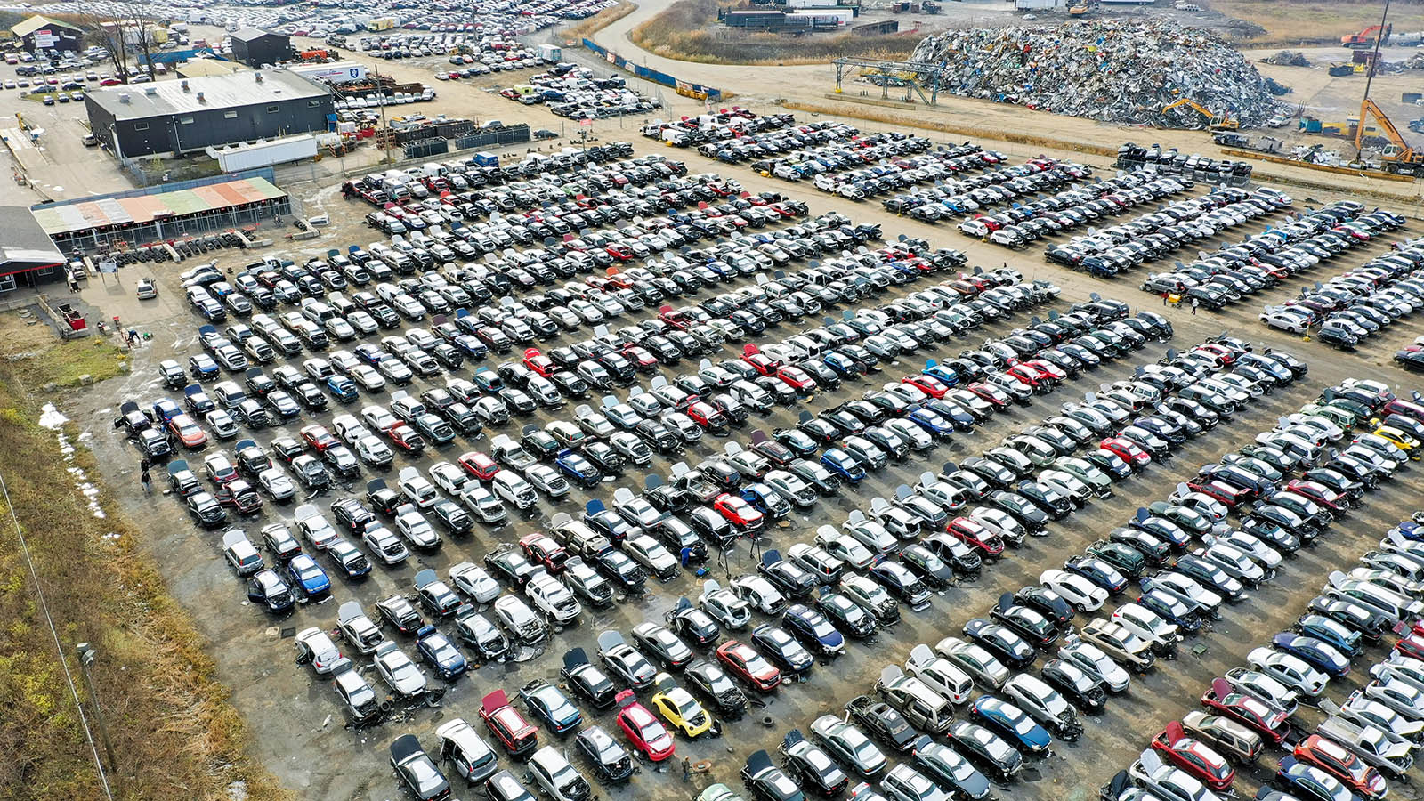 ALT: Kenny U-Pull Laval Wrecking Salvage and Recycle Yard