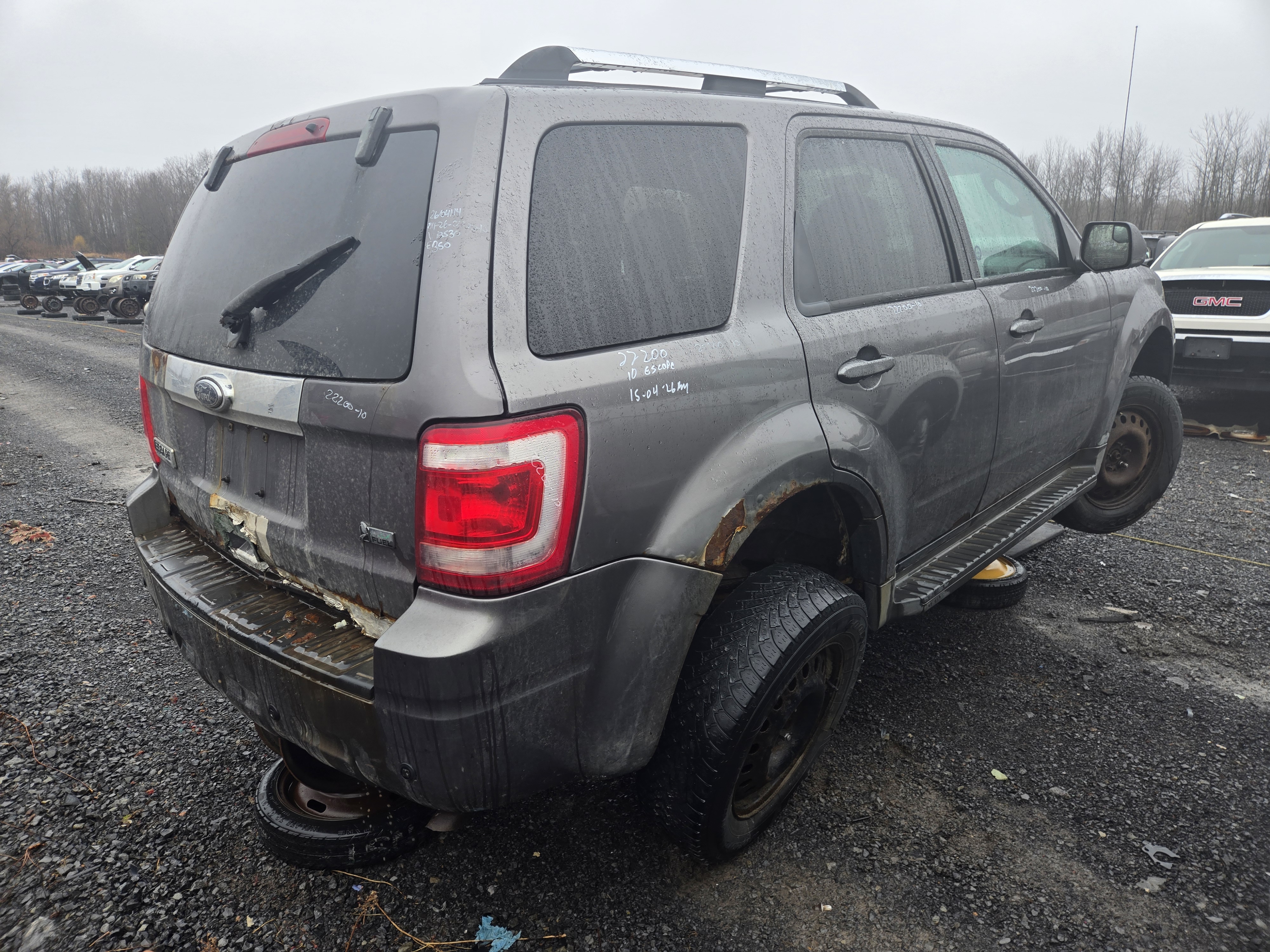 FORD ESCAPE 2010