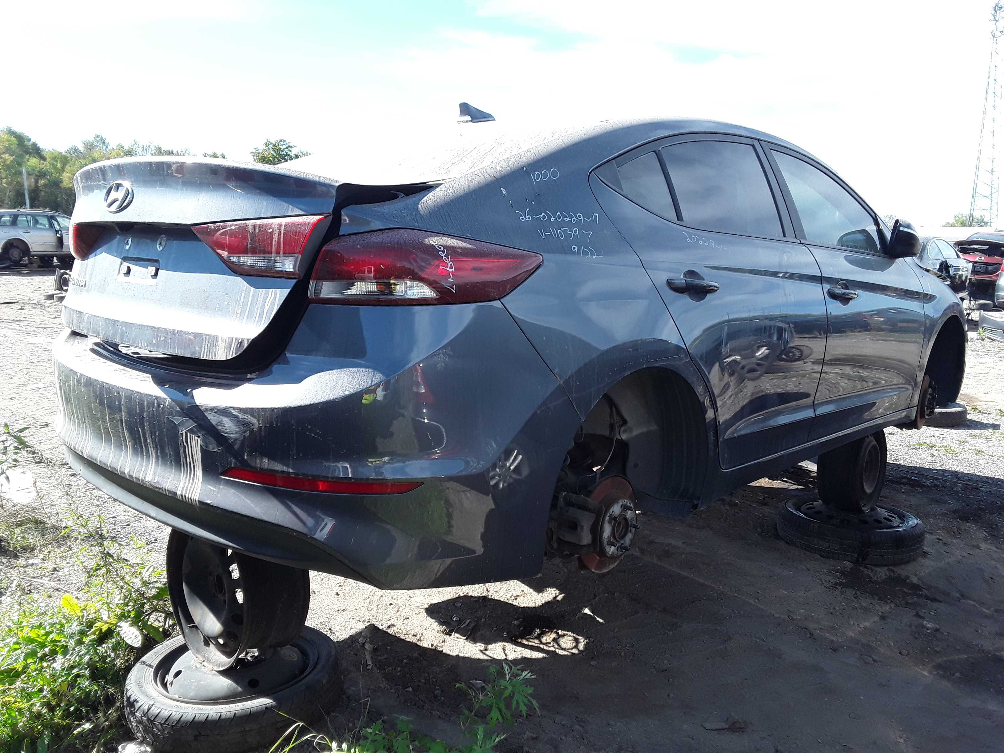 HYUNDAI ELANTRA 2017
