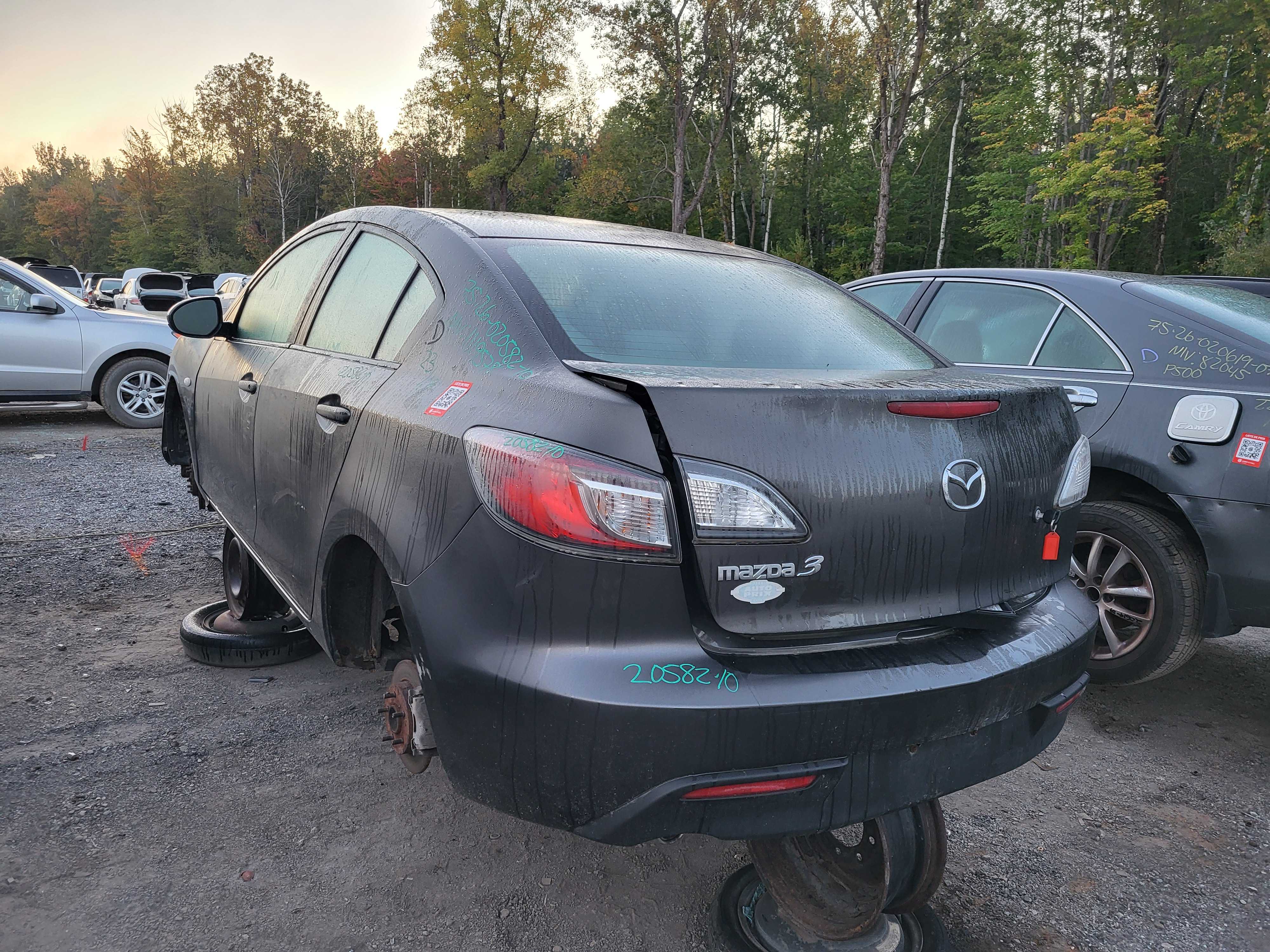 MAZDA MAZDA3 2010