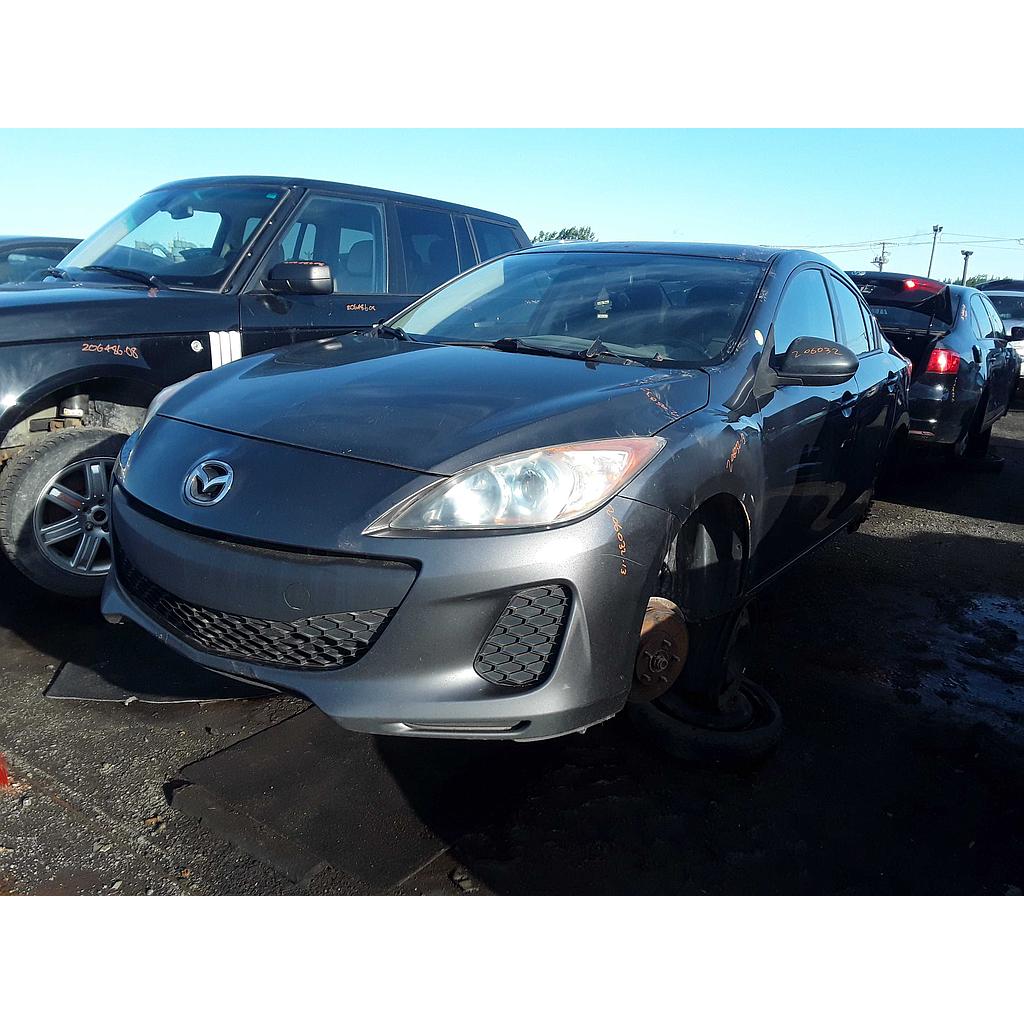 MAZDA MAZDA3 2013